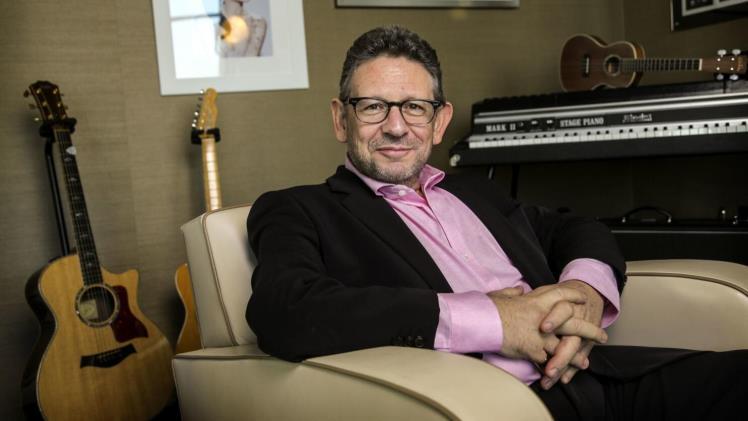 Lucian Grainge Bio, Age, Height, Weight, Education, Career, Family
