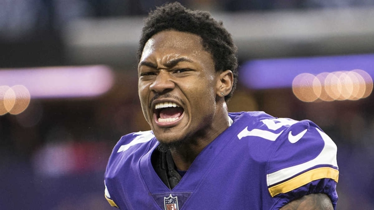 Stefon Diggs Bio, Age, Height, Weight, Education, Career, Family