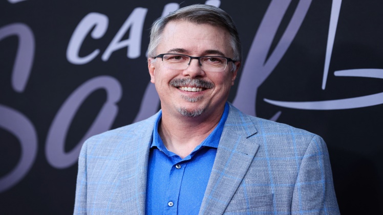 Vince Gilligan Bio, Age, Height, Weight, Education, Career, Family